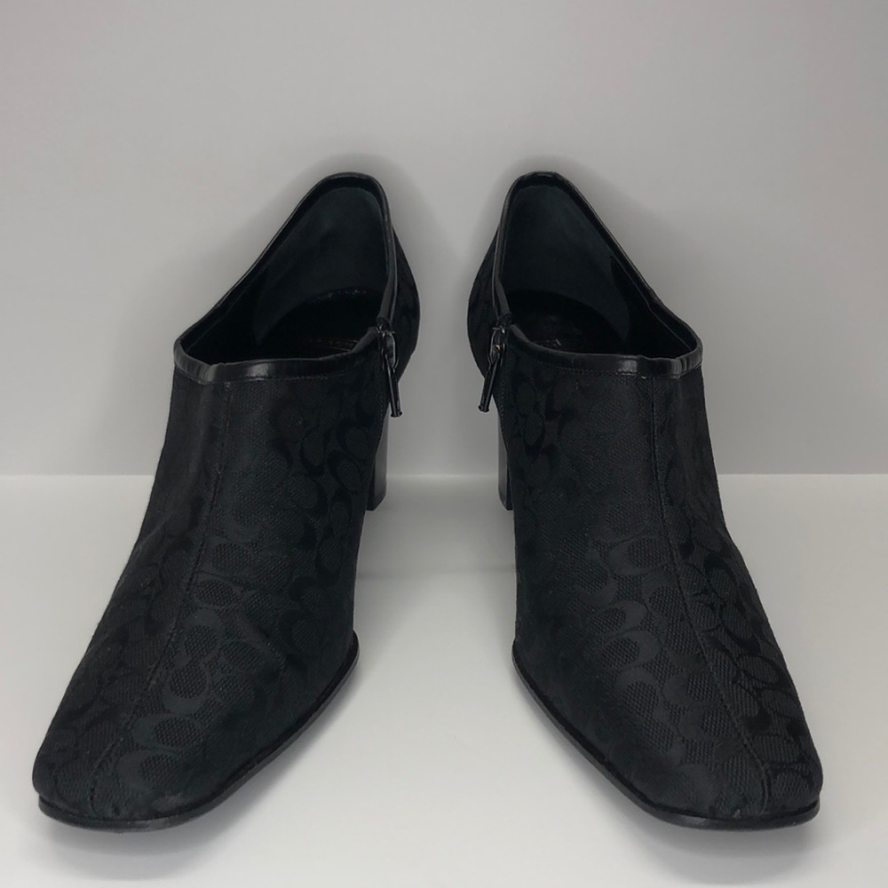 Coach “Daphne” signature monogram closed toed ankle boot. Size 7 B color Black.